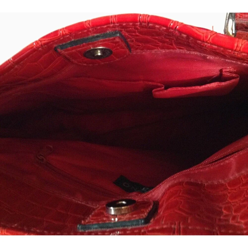 Bueno Tote Bucket Purse Large Red Glazed Bag Faux Croc Leather Travel Dbl Handle